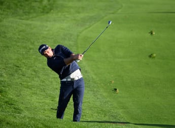 Coetzee and Fox edge ahead in Paris
