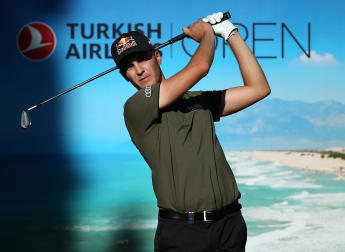 Lewis and Schwab lead the way in Antalya