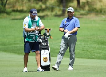 Oosthuizen makes big early move on home soil