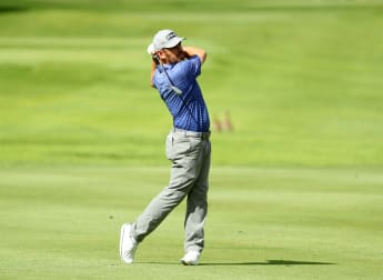 Oosthuizen keeps his nose in front