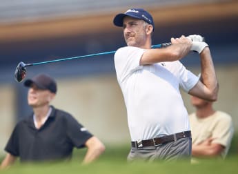 Ogilvy joins Cañizares at Victoria summit