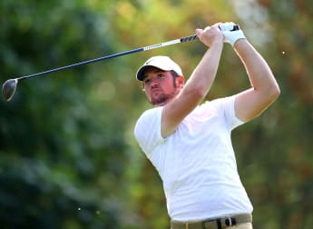 Horsfield goes low to join Garcia Rodriguez