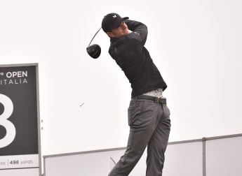 Canter keen to keep going low after retaining lead