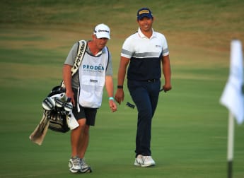 Green sneaks in on dramatic third day in Cyprus