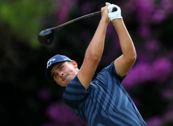 Bezuidenhout goes clear in Sun City