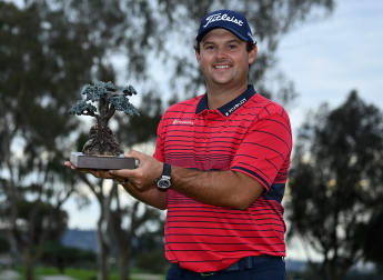 Reed wins Farmers Insurance Open on PGA TOUR