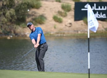 Horsey bolts in to form at Royal Greens