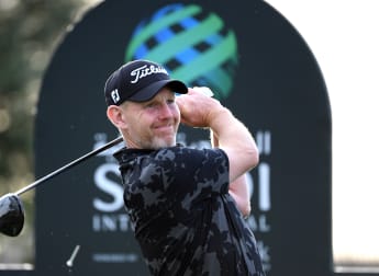 Gallacher and Fox stay on top as round two completed