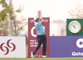 Gutsy Fichardt hits the front in Qatar