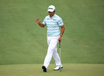 Marvellous Matsuyama leads after Augusta masterclass