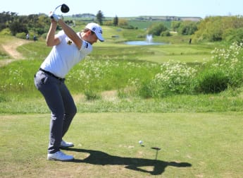 Wiesberger remains on course for wire to wire win