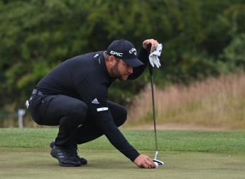 Smith dominates day one in Northern Ireland