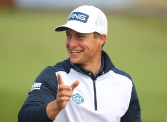 Hill leads by one after setting new course record at Hero Open