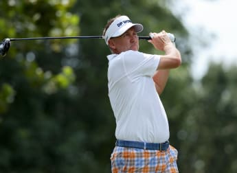 Poulter not thinking of WGC hat-trick in Memphis