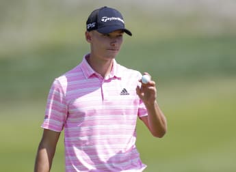 Leader Nicolai Højgaard aiming to emulate twin Rasmus