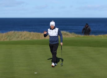 Hatton hits the front in Scotland