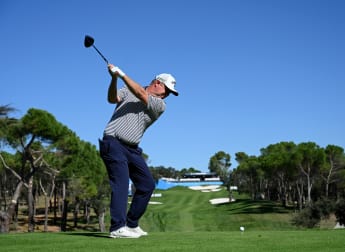 McGowan goes low to lead in Madrid