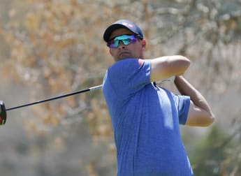 Great Scott goes through at Austin Country Club