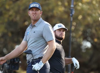 Power surges past Hatton into quarter-finals