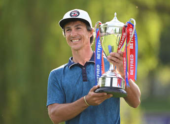 Sublime finish sees Olesen return to winner's circle