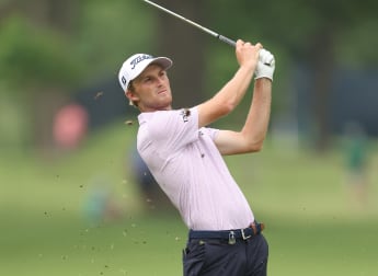 Zalatoris powers into narrow lead in Tulsa