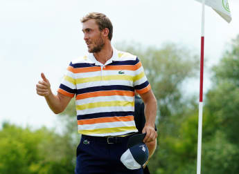 Hole-in-one gives Coussaud 54-hole lead in Czech Republic 