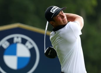 Viktor Hovland remembers Wentworth 'wow' factor as he storms through first two rounds