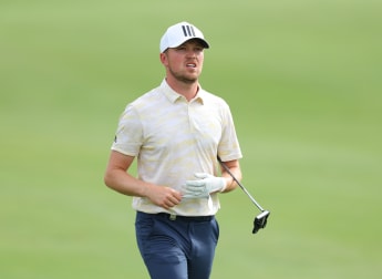 Richard Mansell erases memory of Thursday's quadruple bogey with course-record 61