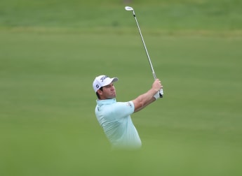 Ricardo Gouveia puts local knowledge to good use on day one in Portugal