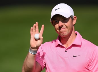 Rory McIlroy three clear in Dubai after third-round 65