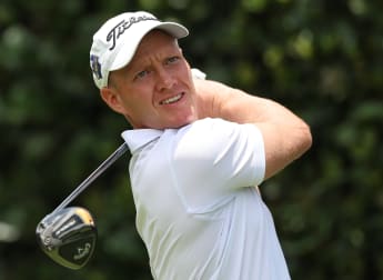 Simon Forsström says 'the game's feeling good' after superb start in Singapore