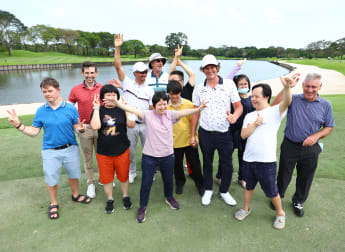 G4D Tour players help to promote inclusiveness of golf in clinics held at G4D Tour @ Singapore Classic 