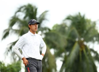 Amateur Ding Wenyi leads weather-affected Singapore Classic