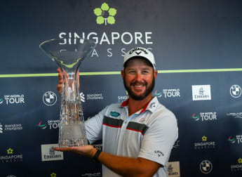 Ockie Strydom produces birdie blitz to win in Singapore