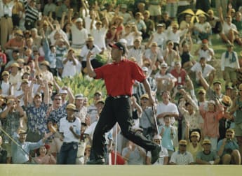 Flashback: Tiger Woods wins first regular Tour title in Thailand after play-off with Ernie Els