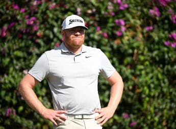 Dylan Mostert and John Catlin tied at the top in Kenya