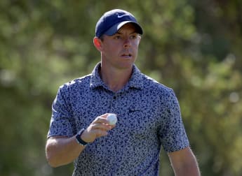 Rory McIlroy edges past Lucas Herbert to join Kurt Kitayama in quarter-finals