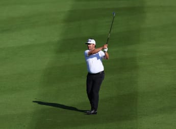 Thriston Lawrence wins new car as fans are treated to two aces on Friday