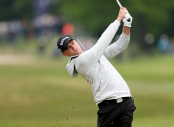 Hurly Long gets pleasant surprise on day two in Hamburg