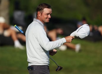 Dale Whitnell goes low to take control in Sweden