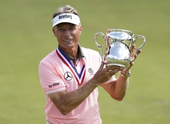 Bernhard Langer wins U.S. Senior Open to break PGA TOUR Champions record