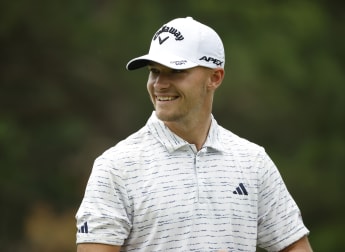 Nicolai HØJGAARD 42143