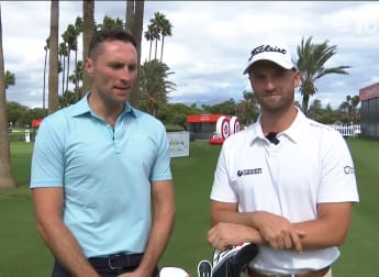 Wyndham Clark - What's in the bag?