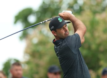 Home duo stay ahead as Alfred Dunhill Championship goes to Monday