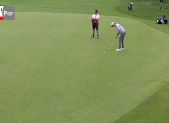 Amateur Jarno Tollenaire gets into the red with long birdie putt at the tenth