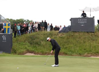 Home hero Sebastian Söderberg hits the front in Sweden