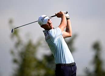 Pieter Moolman on top in Prague after six of the best