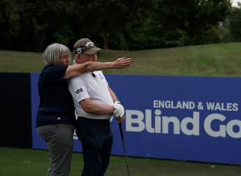 Sir Nick Faldo and Danny Willett find out what it is like to play golf with a visual impairment