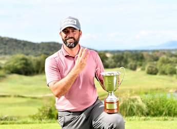 John Parry seals automatic DP World Tour promotion with win in Italy