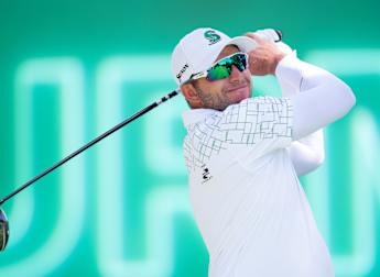 Dean BURMESTER 37979